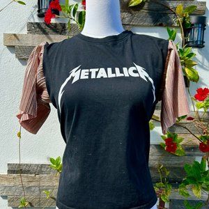 METALLICA VINTAGE RE-MASTERED T-SHIRT M
